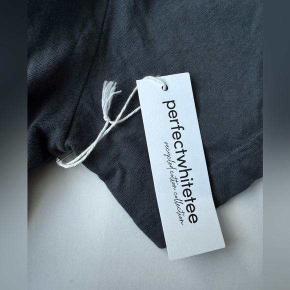 Perfectwhitetee Men’s T-shirt Size L NWT Recycled Cotton Collection - Picture 4 of 5